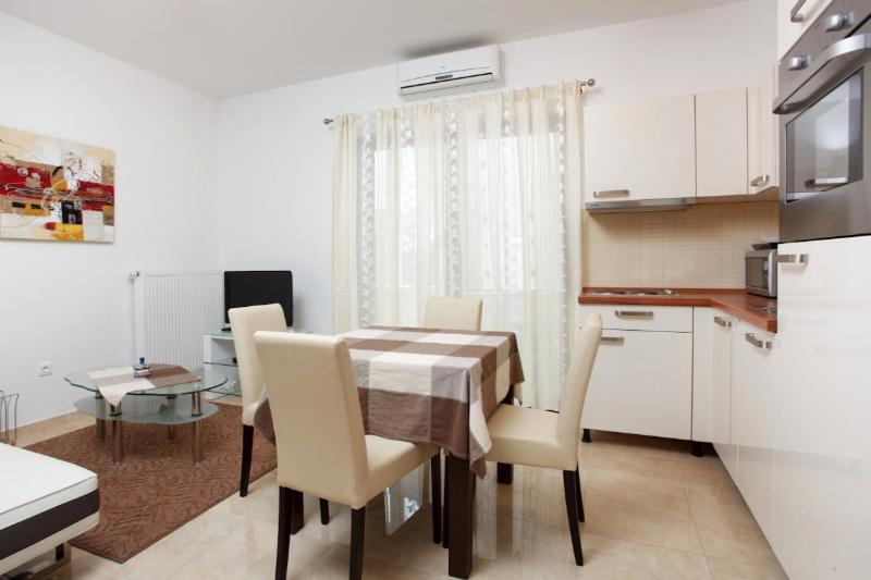 Apartments Tisno - Villa Mare Экстерьер фото