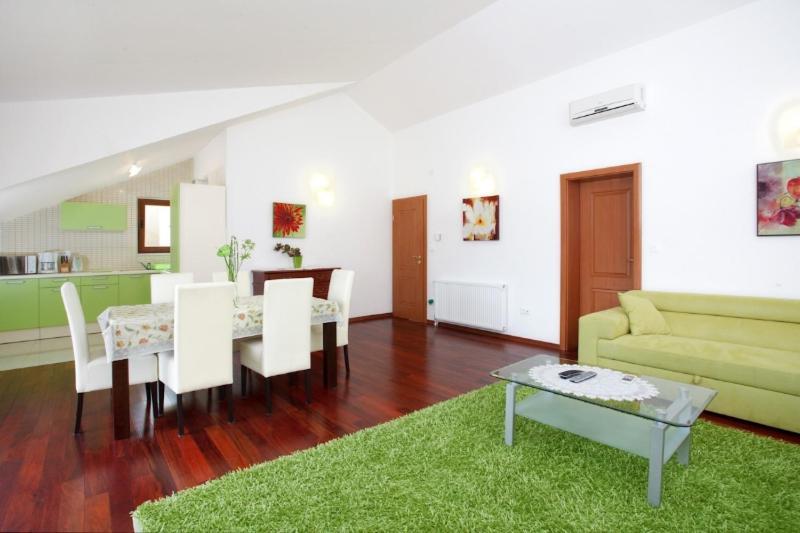 Apartments Tisno - Villa Mare Экстерьер фото
