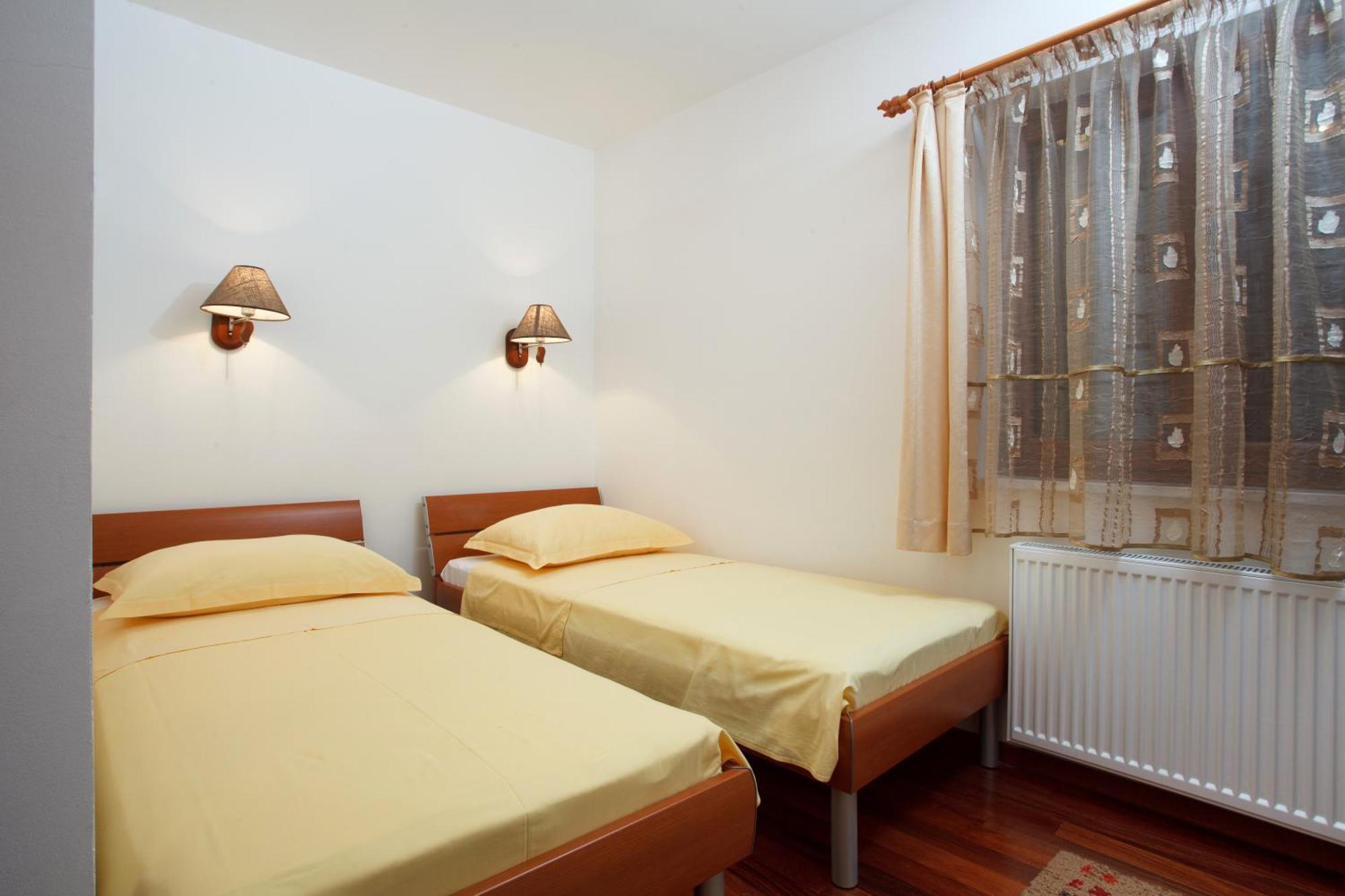 Apartments Tisno - Villa Mare Экстерьер фото