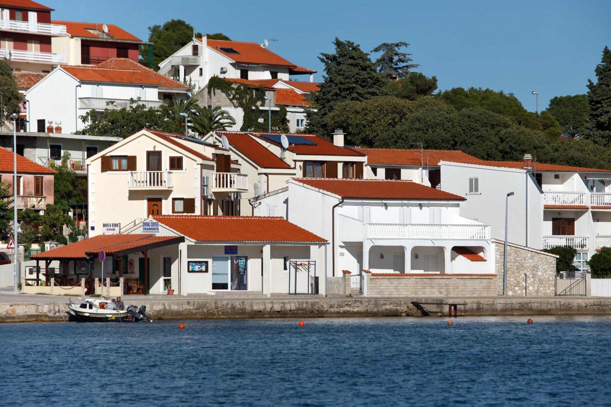 Apartments Tisno - Villa Mare Экстерьер фото