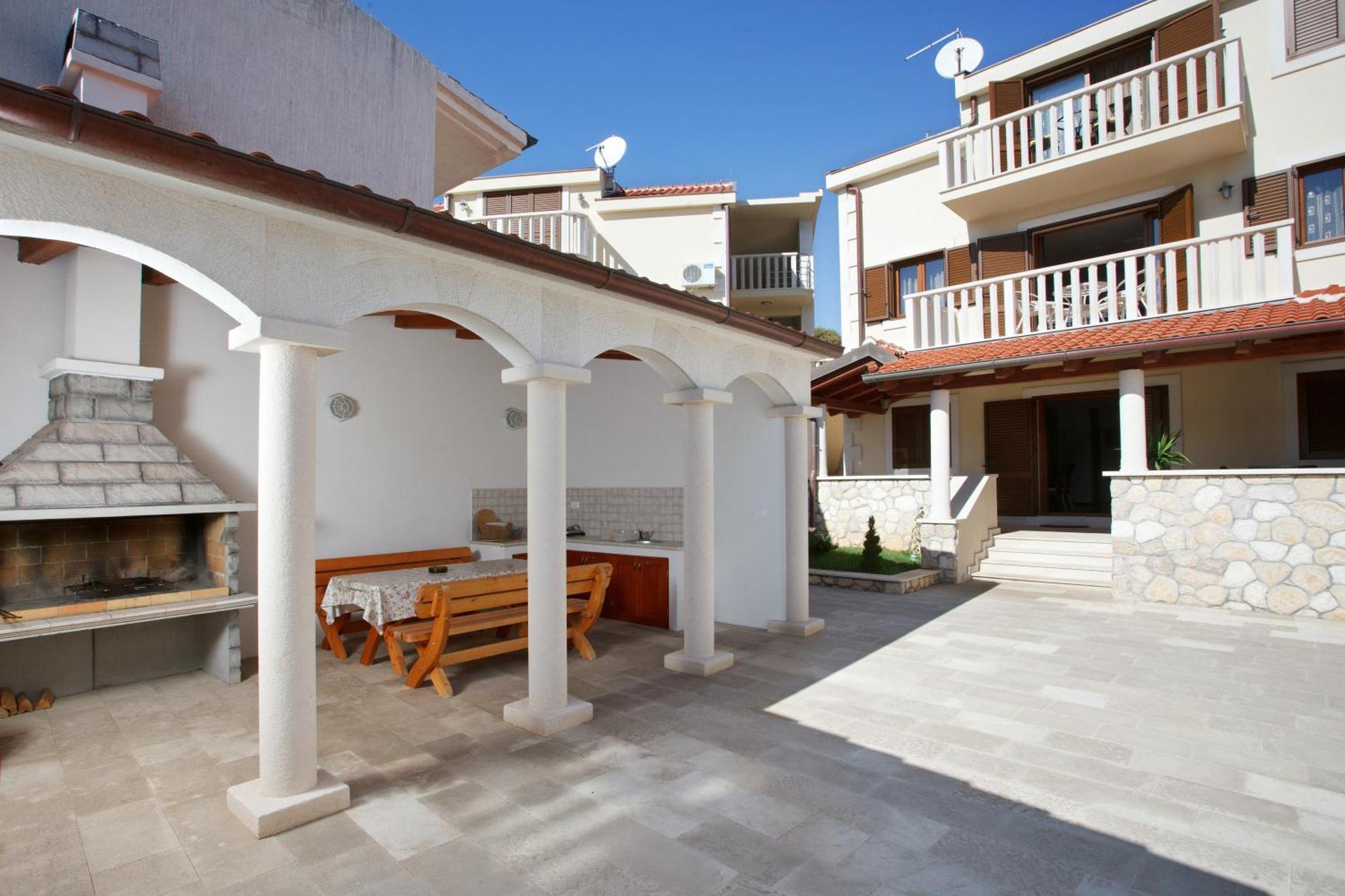 Apartments Tisno - Villa Mare Экстерьер фото
